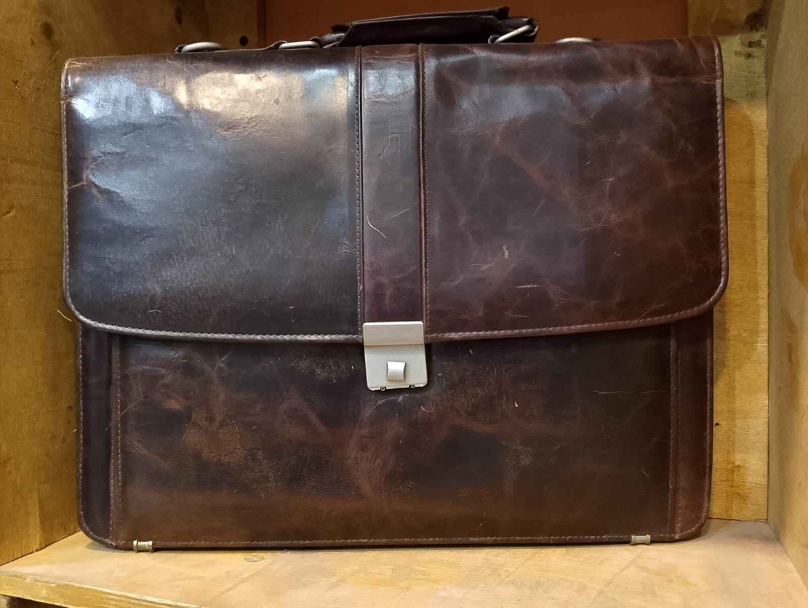 Men’s Leather Office Bag – Front View