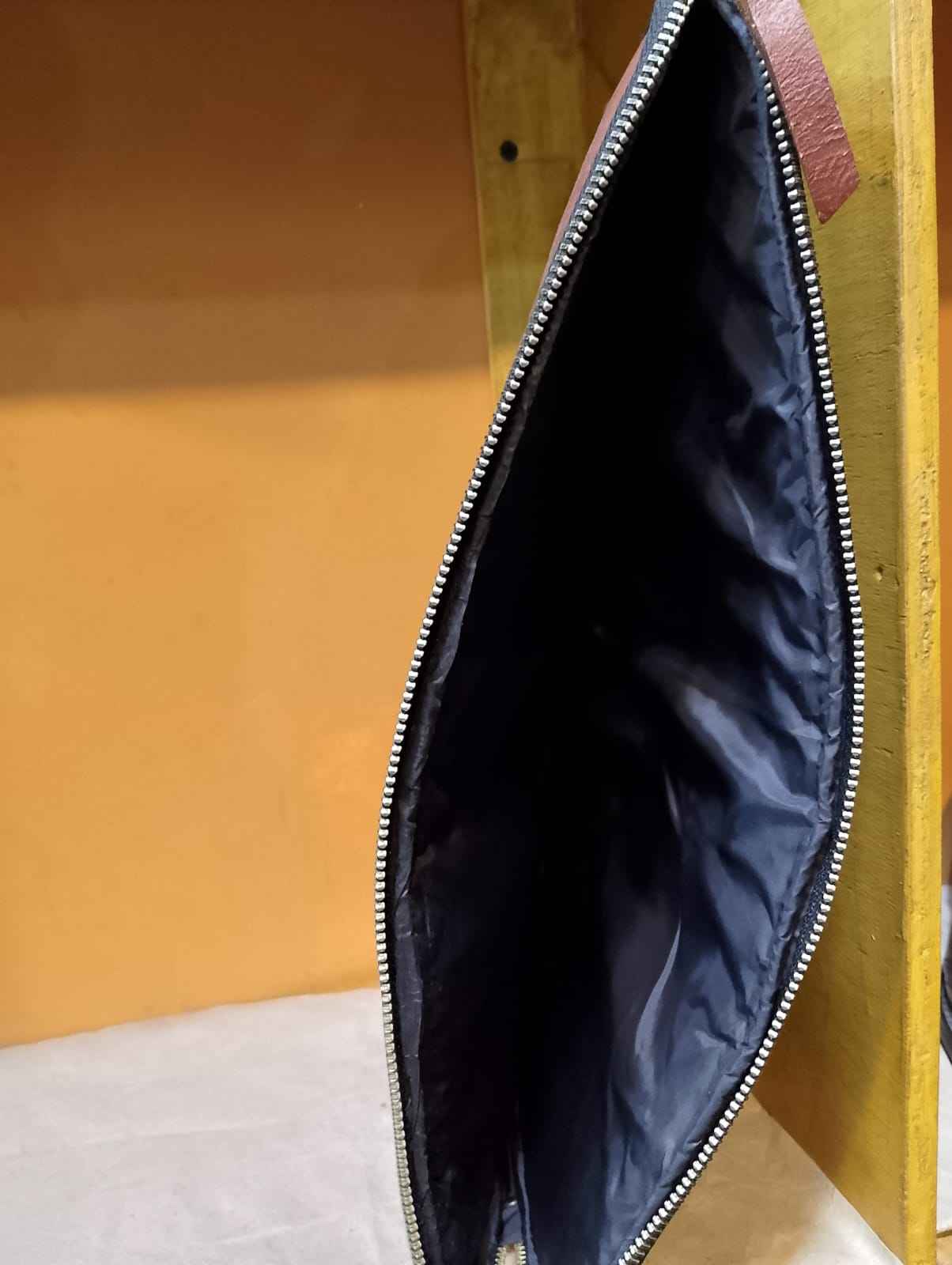 BROWN LEATHER LAPTOP BAG