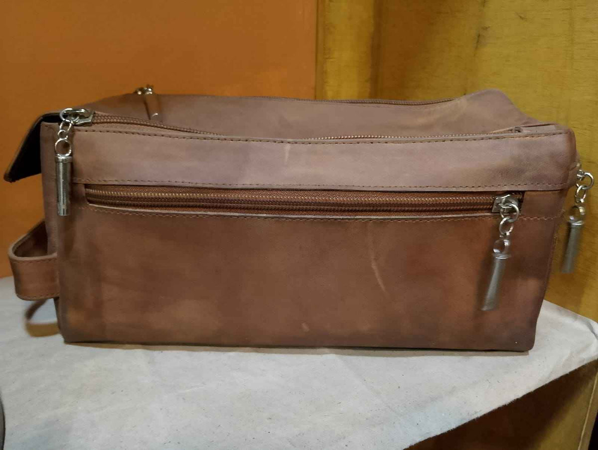 PAVILIA Toiletry Bag for Men, Travel Essentials Shaving Dopp Kit, Mens Travel Bag Toiletries Organizer Case for Grooming,  Brown leather