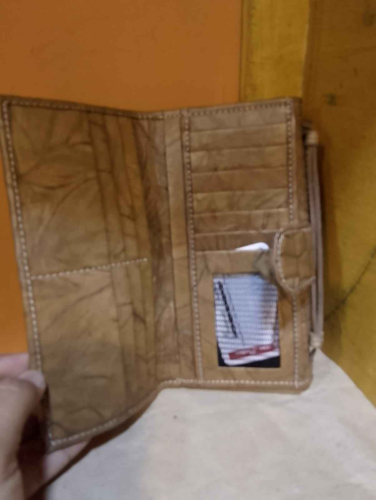 CROCODILE LEATHER BROWN WALLET FOR WOMEN