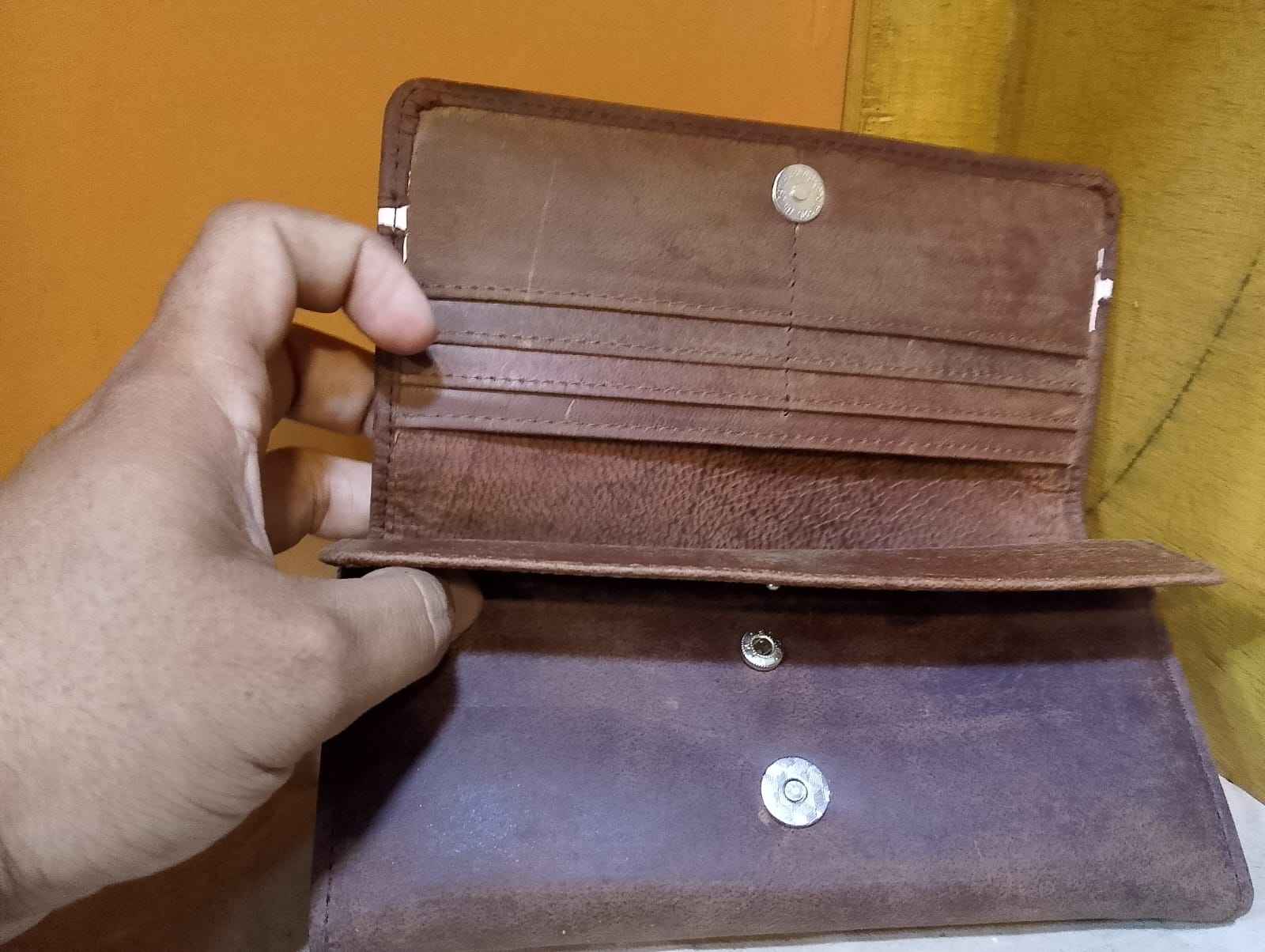 WOMEN BROWN WALLET